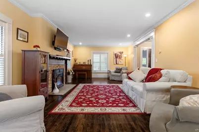 21 Clover St, Belmont, MA 02478 - Photo 11