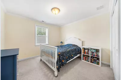 17 Russell Rd, Framingham, MA 01702 - Photo 11