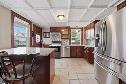 29 S Bow Street, Milford, MA 01757 - Photo 11