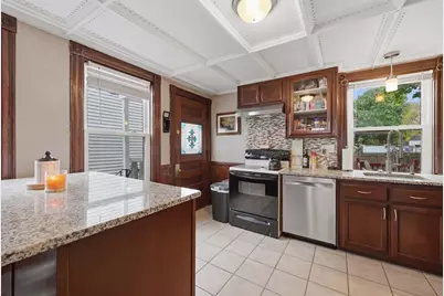 29 S Bow Street, Milford, MA 01757 - Photo 9