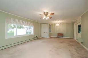 125 Greenwood Terrace, Chicopee, MA 01022 - Photo 3