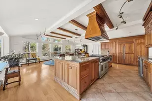 39 Kings Grant Rd, Weston, MA 02493 - Photo 13