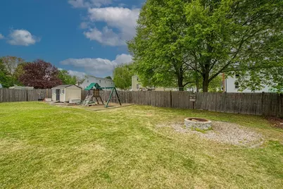 15 Jefferson Rd, Holbrook, MA 02343 - Photo 9