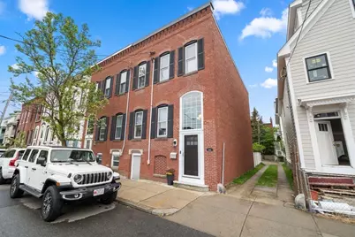 823 East Third Street, Boston, MA 02127 - Photo 33
