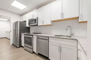 210 Nahanton St, Newton, MA 02459 - Photo 23
