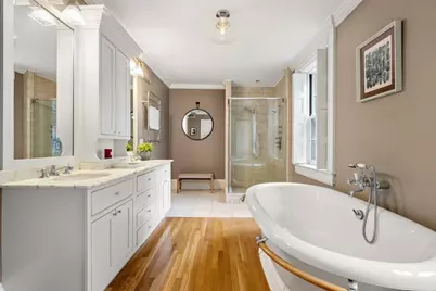 14 Pinckney Street, Boston, MA 02114 - Photo 15