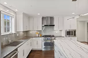 29 Woodmere Dr, Milton, MA 02186 - Photo 9