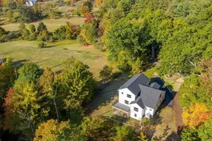 7 High St, Southampton, MA 01073 - Photo 3