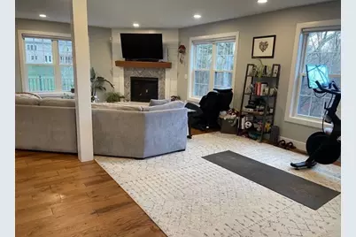 7 High Street, Southampton, MA 01073 - Photo 5