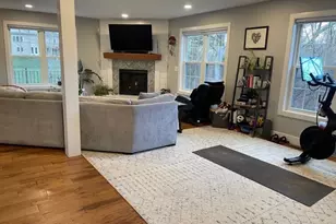 7 High St, Southampton, MA 01073 - Photo 5