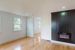 107 Washington St, Hudson, MA 01749 - Photo 11