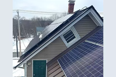 77 Conway St, Greenfield, MA 01301 - Photo 3