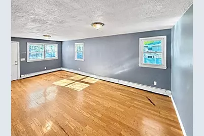 34 Marjorie St, Worcester, MA 01604 - Photo 9