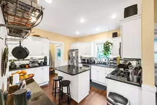 18 Alberta St, Boston, MA 02132 - Photo 5
