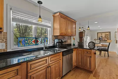 31 Mixter Rd, Holden, MA 01520 - Photo 5