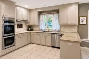 146 Wheel Meadow Dr, Longmeadow, MA 01106 - Photo 7