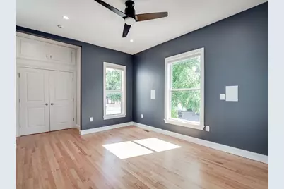 390 Medford St #2, Somerville, MA 02145 - Photo 11