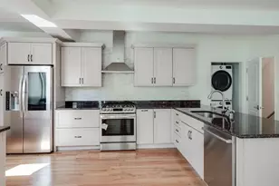 390 Medford St, Somerville, MA 02145 - Photo 7