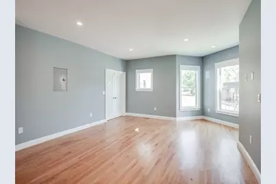 390 Medford St #2, Somerville, MA 02145 - Photo 21