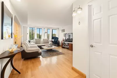250 Hammond Pond Parkway #609S, Newton, MA 02467 - Photo 5