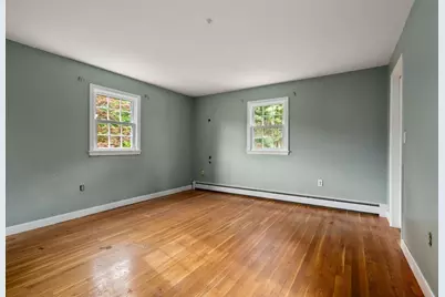 1066 Hillside St, Milton, MA 02186 - Photo 21