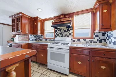 100 Nightingale, Boston, MA 02124 - Photo 23