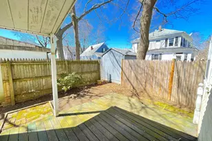 51 Jenness St, Lowell, MA 01851 - Photo 7