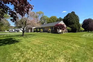 9 Vanguard Ln, Longmeadow, MA 01106 - Photo 3
