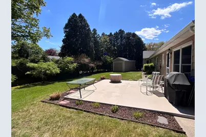 9 Vanguard Ln, Longmeadow, MA 01106 - Photo 5