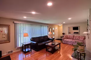 9 Vanguard Ln, Longmeadow, MA 01106 - Photo 13