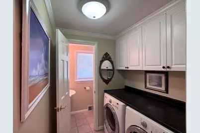 9 Vanguard Ln, Longmeadow, MA 01106 - Photo 23