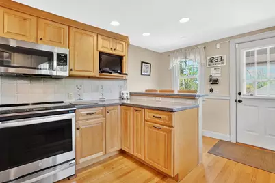 146 Bellevue Ave, Springfield, MA 01108 - Photo 21