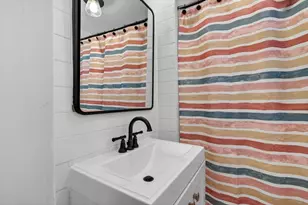 29 Bacheller St, Lynn, MA 01904 - Photo 15