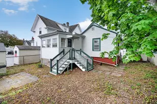 29 Bacheller St, Lynn, MA 01904 - Photo 35
