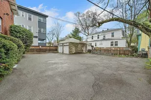 104 Trowbridge St, Cambridge, MA 02138 - Photo 17
