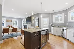 16 Wyoming St, Boston, MA 02121 - Photo 5