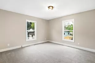 42 Amos Dr, Springfield, MA 01118 - Photo 15