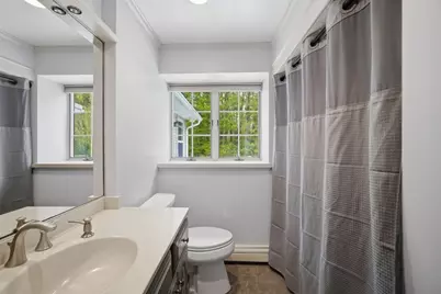 7 Crestwood Rd, Leicester, MA 01524 - Photo 9