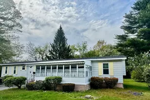 7 Shady Ln, Plainville, MA 02762 - Photo 3