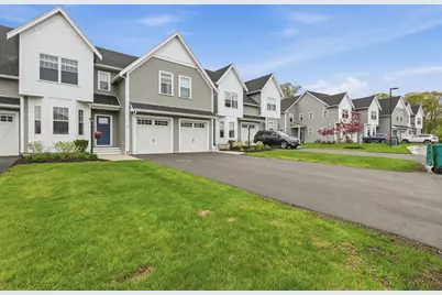 13 Paddock Ln #13, Woburn, MA 01801 - Photo 3