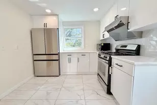 6 Larch St, Boston, MA 02135 - Photo 7