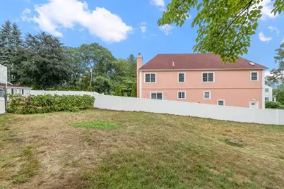 9 Summit Ave, Saugus, MA 01906 - Photo 9