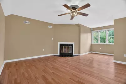 4 Oak Ridge Dr #6, Maynard, MA 01754 - Photo 23