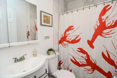 546 East 8th Street #2, Boston, MA 02127 - Photo 11