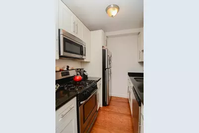 546 East 8th Street #2, Boston, MA 02127 - Photo 19