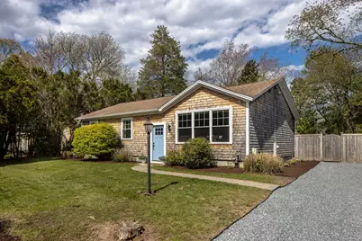 1 Barlow Ln, Mattapoisett, MA 02739 - Photo 7