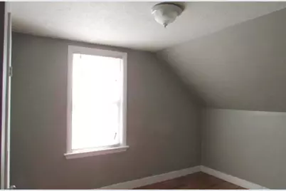 176 Pearl St #176, Newton, MA 02458 - Photo 9