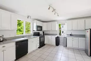 42 Duck Ln, Hull, MA 02045 - Photo 3