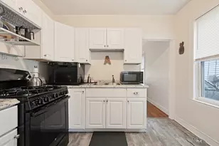 105 Andrews, Fall River, MA 02725 - Photo 5