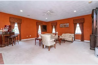 2 Macintyre Dr, North Reading, MA 01864 - Photo 11